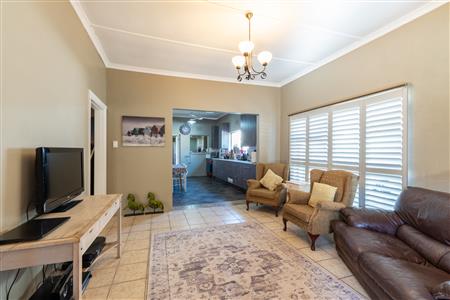 False - House Unavailable in Strand North, Strand, Western Cape - M127486
