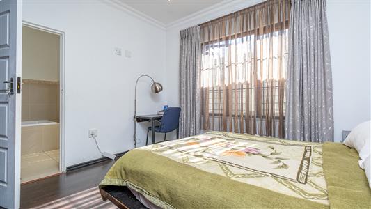 House To Rent in Fontainebleau, Randburg, Gauteng - M127484