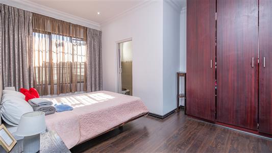 House To Rent in Fontainebleau, Randburg, Gauteng - M127484