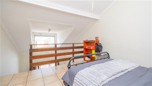 Apartment For Sale in Hillcrest, Pretoria, Gauteng - M127497