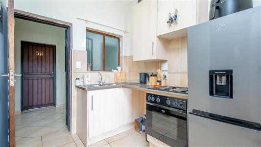 Apartment For Sale in Hillcrest, Pretoria, Gauteng - M127497