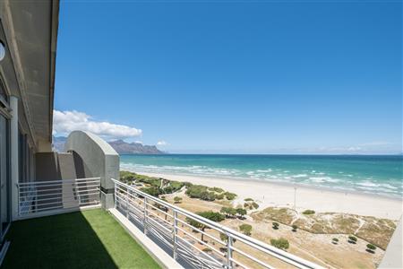 Apartment For Sale in Strand North, Strand, Western Cape - M127501