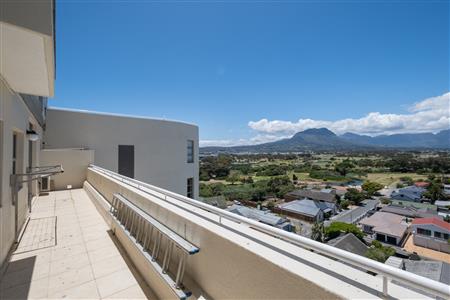 Apartment For Sale in Strand North, Strand, Western Cape - M127501