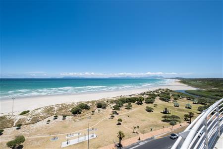 Apartment For Sale in Strand North, Strand, Western Cape - M127501