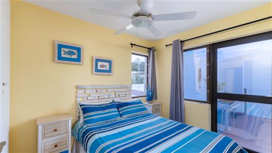 False - Apartment For Sale in Plettenberg Bay Central, Plettenberg Bay, Western Cape - M127500