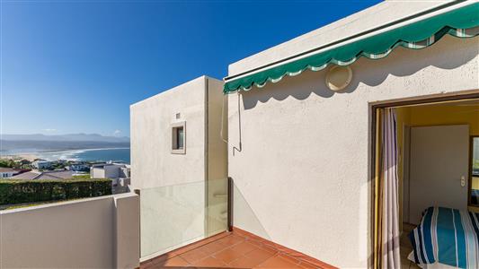 False - Apartment For Sale in Plettenberg Bay Central, Plettenberg Bay, Western Cape - M127500