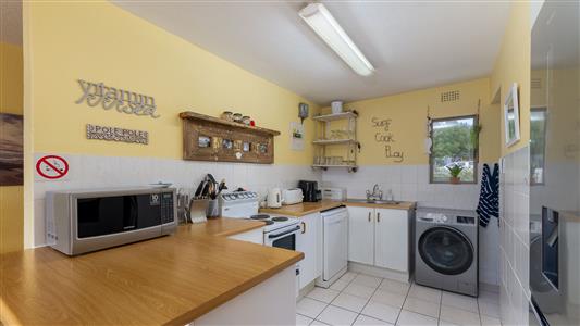 False - Apartment For Sale in Plettenberg Bay Central, Plettenberg Bay, Western Cape - M127500