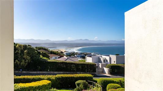 False - Apartment For Sale in Plettenberg Bay Central, Plettenberg Bay, Western Cape - M127500