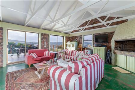 House For Sale in Rensburg Estate, Bergsig, Groot Brakrivier, Western Cape - M127514