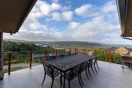 House For Sale in Rensburg Estate, Bergsig, Groot Brakrivier, Western Cape - M127514