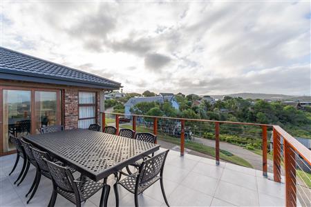 House For Sale in Rensburg Estate, Bergsig, Groot Brakrivier, Western Cape - M127514