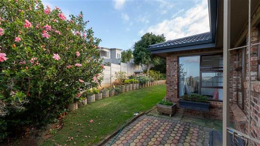 House For Sale in Rensburg Estate, Bergsig, Groot Brakrivier, Western Cape - M127514