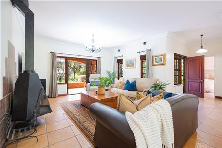 House For Sale in Leonard, Hilton, KwaZulu Natal - M127507