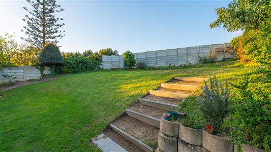 House Sold in Die Wingerd, Somerset West, Western Cape - M127504