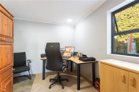 House Sold in Die Wingerd, Somerset West, Western Cape - M127504