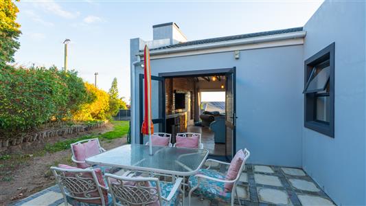 House Sold in Die Wingerd, Somerset West, Western Cape - M127504