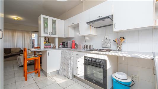 Apartment For Sale in Linden, Randburg, Gauteng - M127513