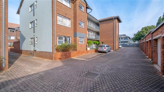 Apartment For Sale in Linden, Randburg, Gauteng - M127513