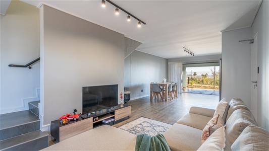 Townhouse To Rent in Newinbosch, Cloetesville, Stellenbosch, Western Cape - M127525