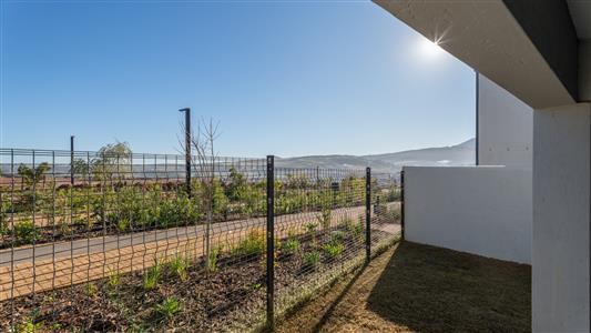 Townhouse To Rent in Newinbosch, Cloetesville, Stellenbosch, Western Cape - M127525