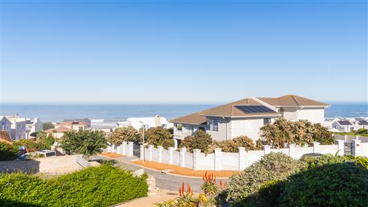 False - House For Sale in Yzerfontein, Western Cape - M127522