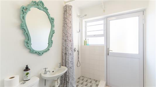 False - House For Sale in Yzerfontein, Western Cape - M127522
