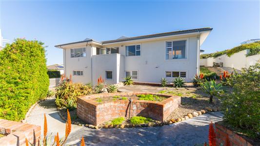 False - House For Sale in Yzerfontein, Western Cape - M127522