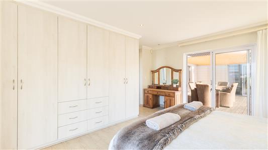 False - House For Sale in Yzerfontein, Western Cape - M127522