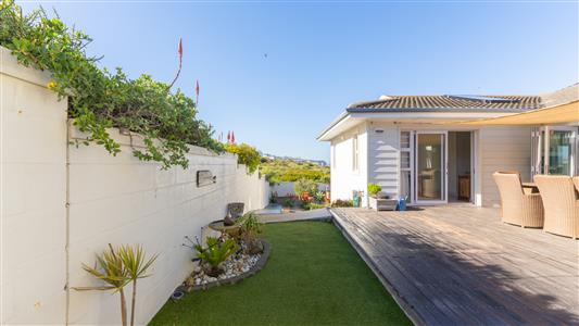 False - House For Sale in Yzerfontein, Western Cape - M127522