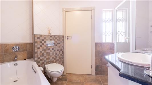 False - Apartment For Sale in Strand North, Strand, Western Cape - M123211