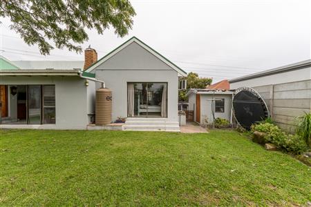 False - House For Sale in Rouxville, Kuils River, Western Cape - M127538
