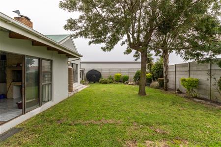 False - House For Sale in Rouxville, Kuils River, Western Cape - M127538