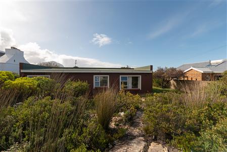 False - House For Sale in Bettys Bay, Western Cape - M123075