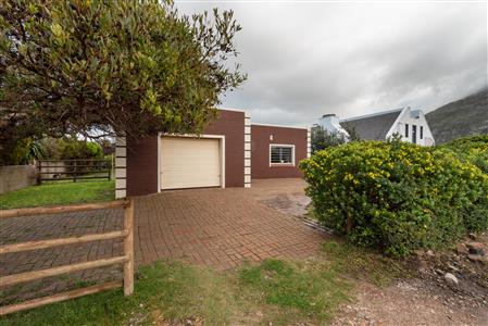 False - House For Sale in Bettys Bay, Western Cape - M123075