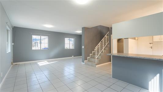 House To Rent in Paarl North, Paarl, Western Cape - M127542