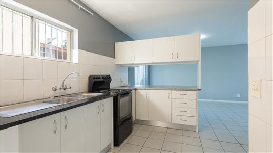 House To Rent in Paarl North, Paarl, Western Cape - M127542