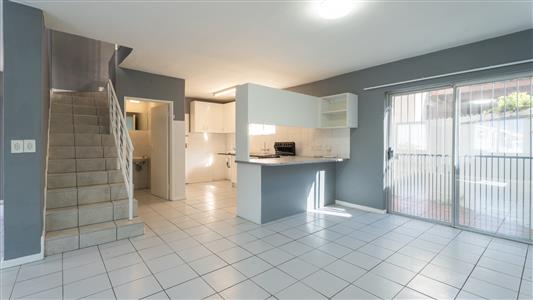 House To Rent in Paarl North, Paarl, Western Cape - M127542