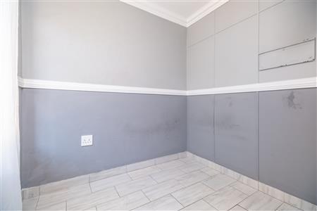 House Unavailable in Witpoortjie, Roodepoort, Gauteng - M127540