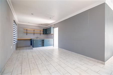 House Unavailable in Witpoortjie, Roodepoort, Gauteng - M127540