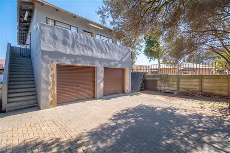 House Unavailable in Witpoortjie, Roodepoort, Gauteng - M127540