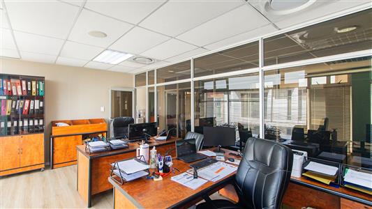 Office For Sale in Bendor, Polokwane, Limpopo - M127549