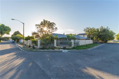 False - House For Sale in Amandelrug, Kuils River, Western Cape - M127537