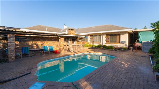 False - House For Sale in Amandelrug, Kuils River, Western Cape - M127537