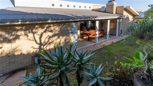 House For Sale in Pienaarstrand, Groot Brakrivier, Western Cape - M127545
