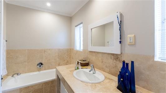 House For Sale in Pienaarstrand, Groot Brakrivier, Western Cape - M127545