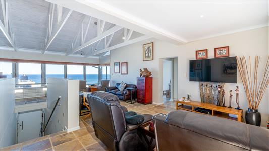 House For Sale in Pienaarstrand, Groot Brakrivier, Western Cape - M127545