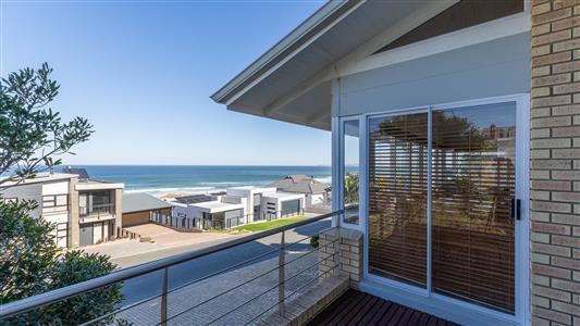 House For Sale in Pienaarstrand, Groot Brakrivier, Western Cape - M127545