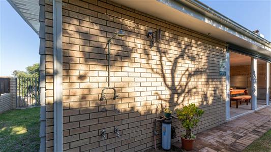 House For Sale in Pienaarstrand, Groot Brakrivier, Western Cape - M127545