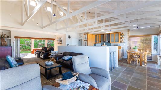 House For Sale in Pienaarstrand, Groot Brakrivier, Western Cape - M127545