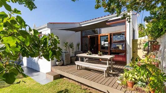 House For Sale in Riversdale, Western Cape - M123139
